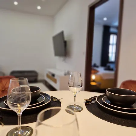 Newpearl Apartament *