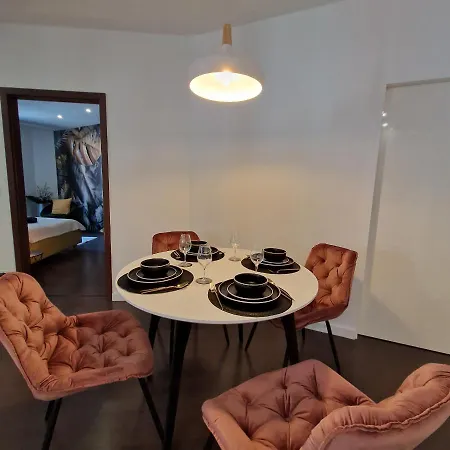 Newpearl דירה סופרון